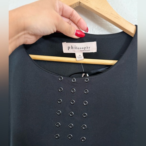 Philosophy Flare Sleeveless Black Dress - Picture 4 of 6